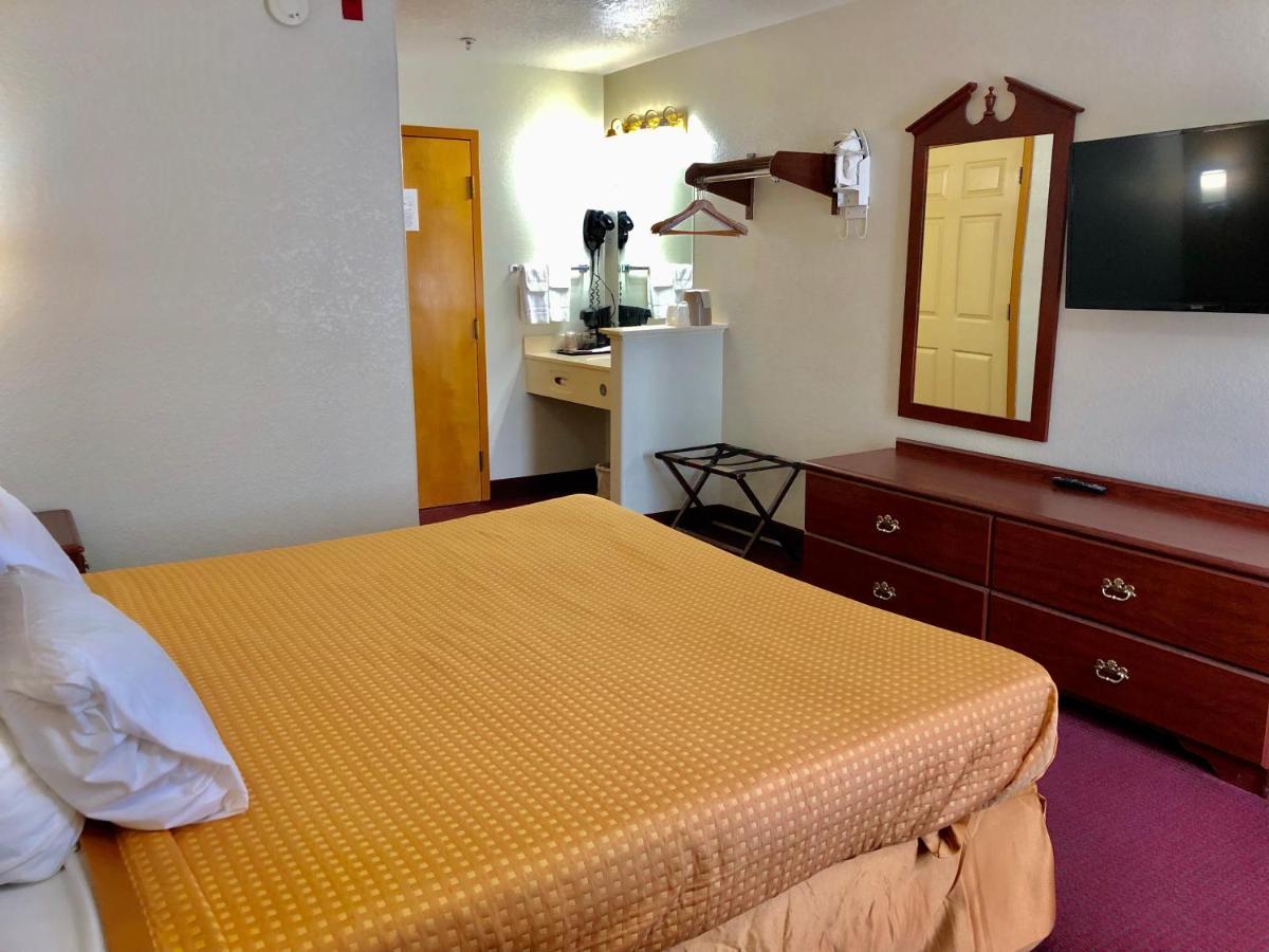 Super 8 By Wyndham Kinder/Coushatta Near Casino 外观 照片