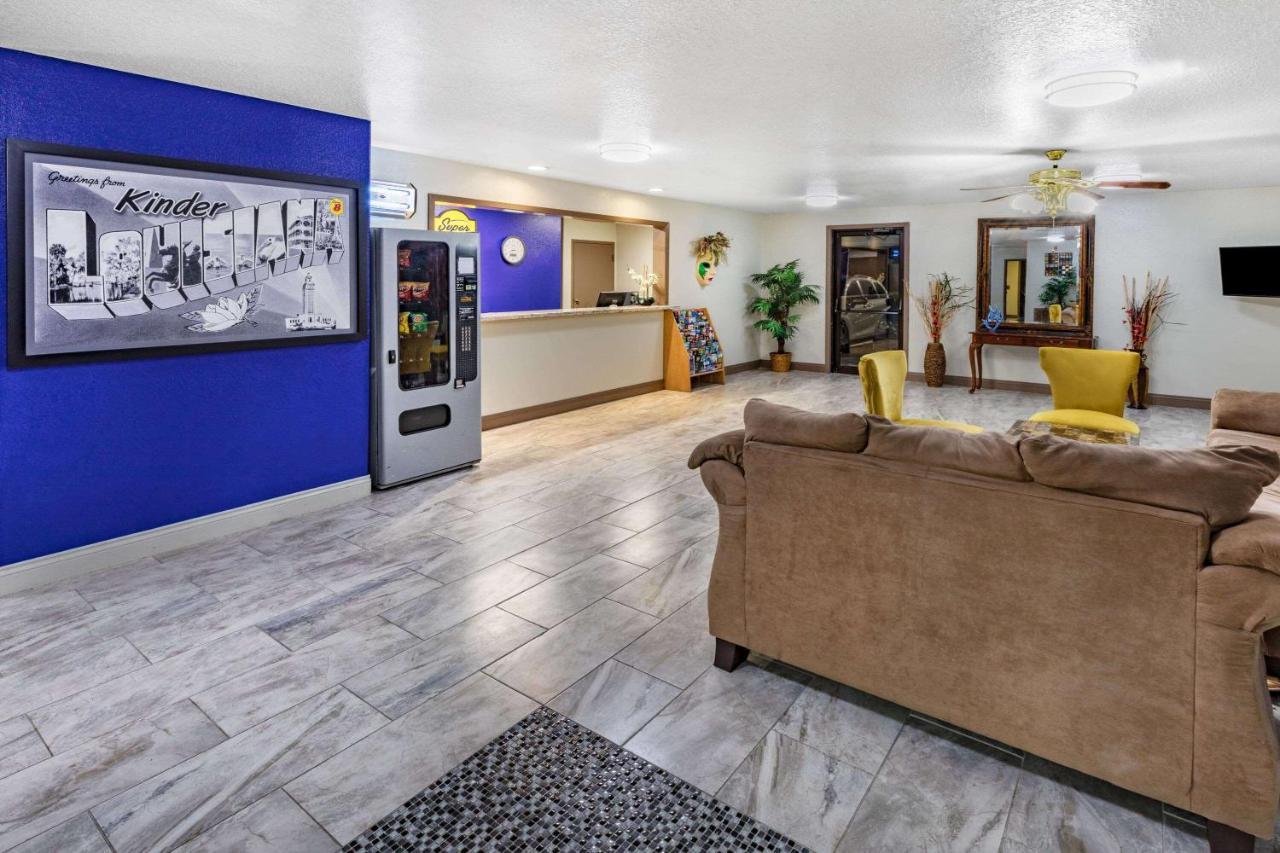 Super 8 By Wyndham Kinder/Coushatta Near Casino 外观 照片