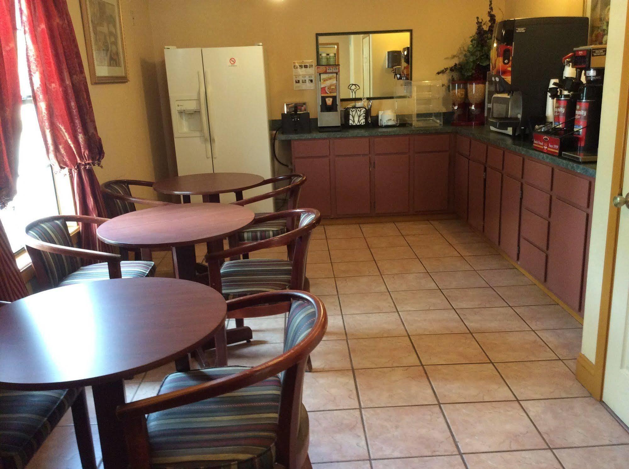 Super 8 By Wyndham Kinder/Coushatta Near Casino 外观 照片